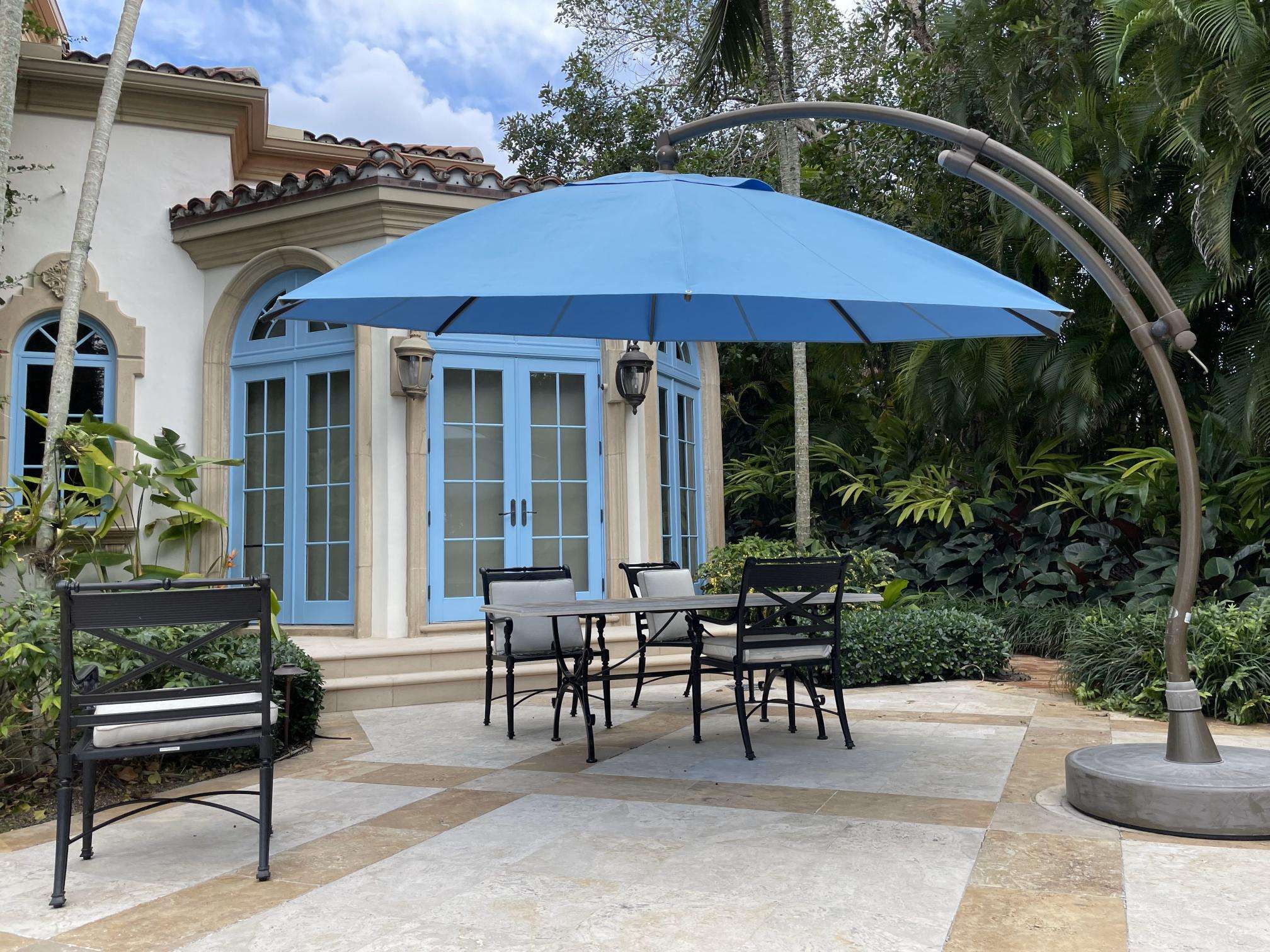 New Cover For Cantilevered Umbrella On Jupiter Island